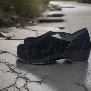 Dansko  Black Suede Clogs  Comfort Slip-on  Nurse Work  Shoes Women's Size 40